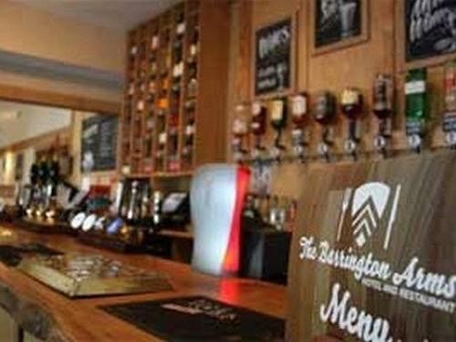 The Barrington Arms Hotel Shrivenham Buitenkant foto